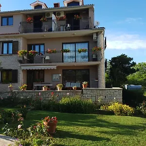 apartments-goga-pomer.in-istria.net/
