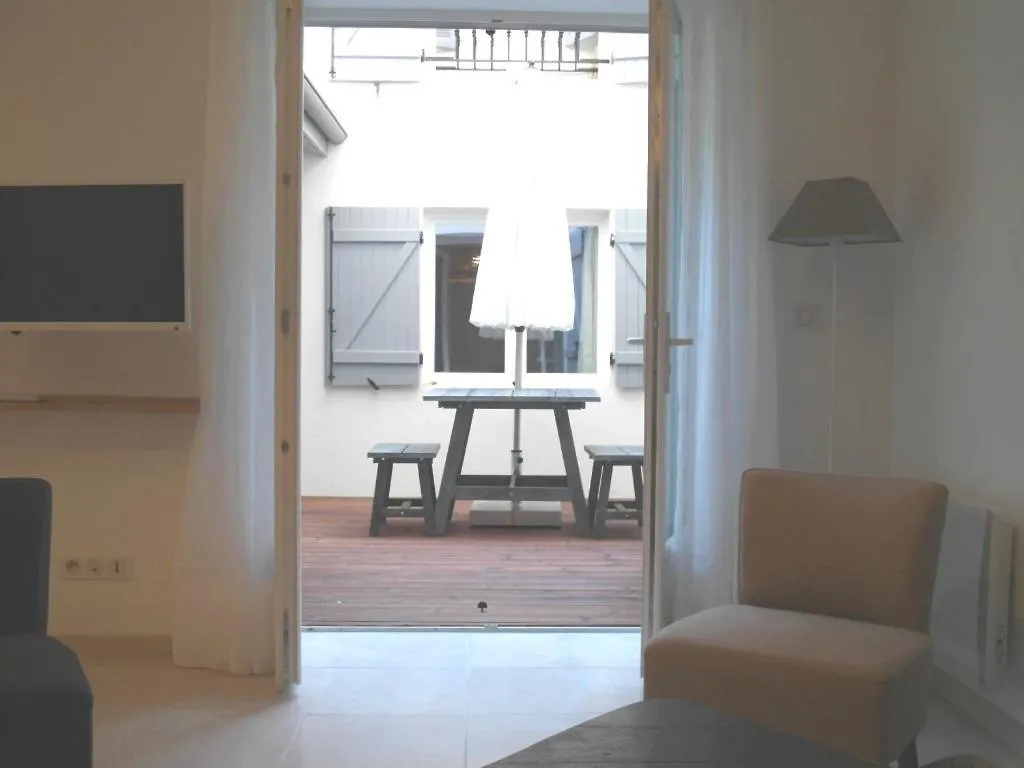 Moliere Marseille Apartment