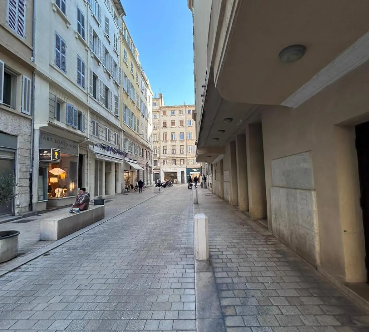Moliere Marseille Apartment