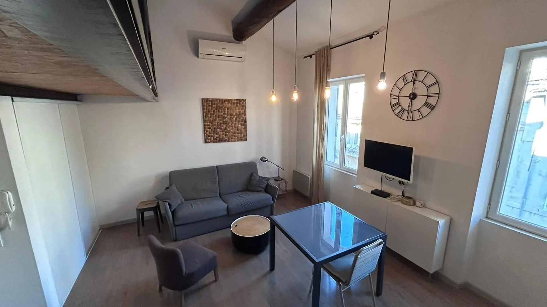 Moliere Marseille Apartment 0*,  France